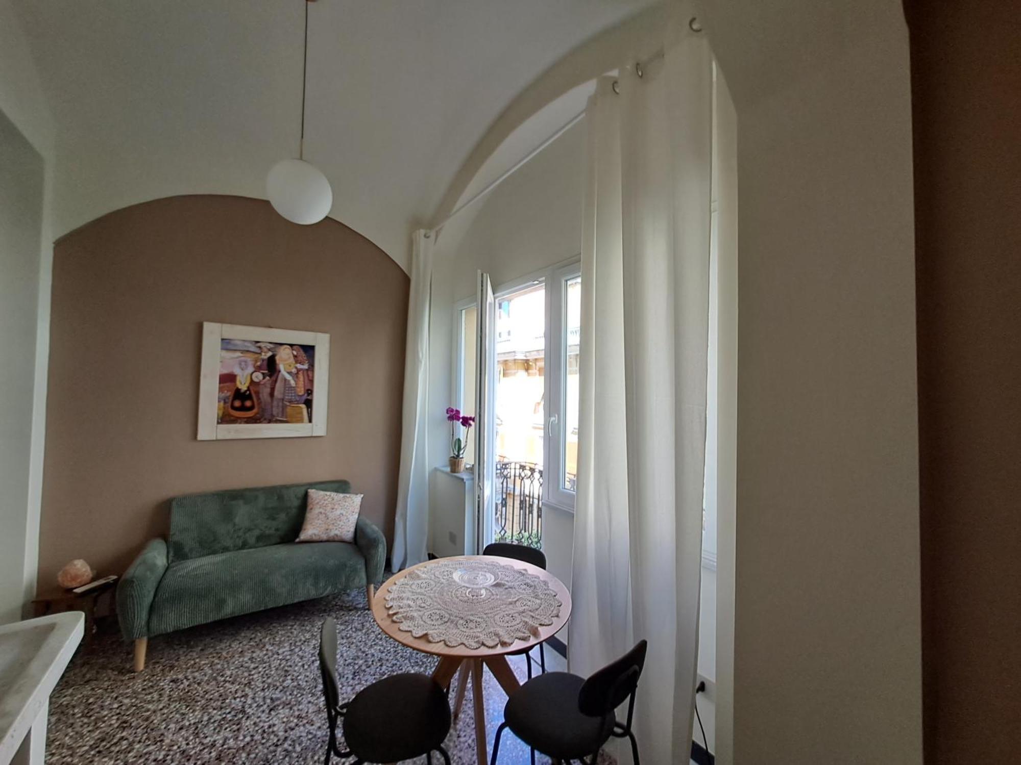 L'Alcova B&B, A Due Passi Dal Centro Genoa Exterior photo